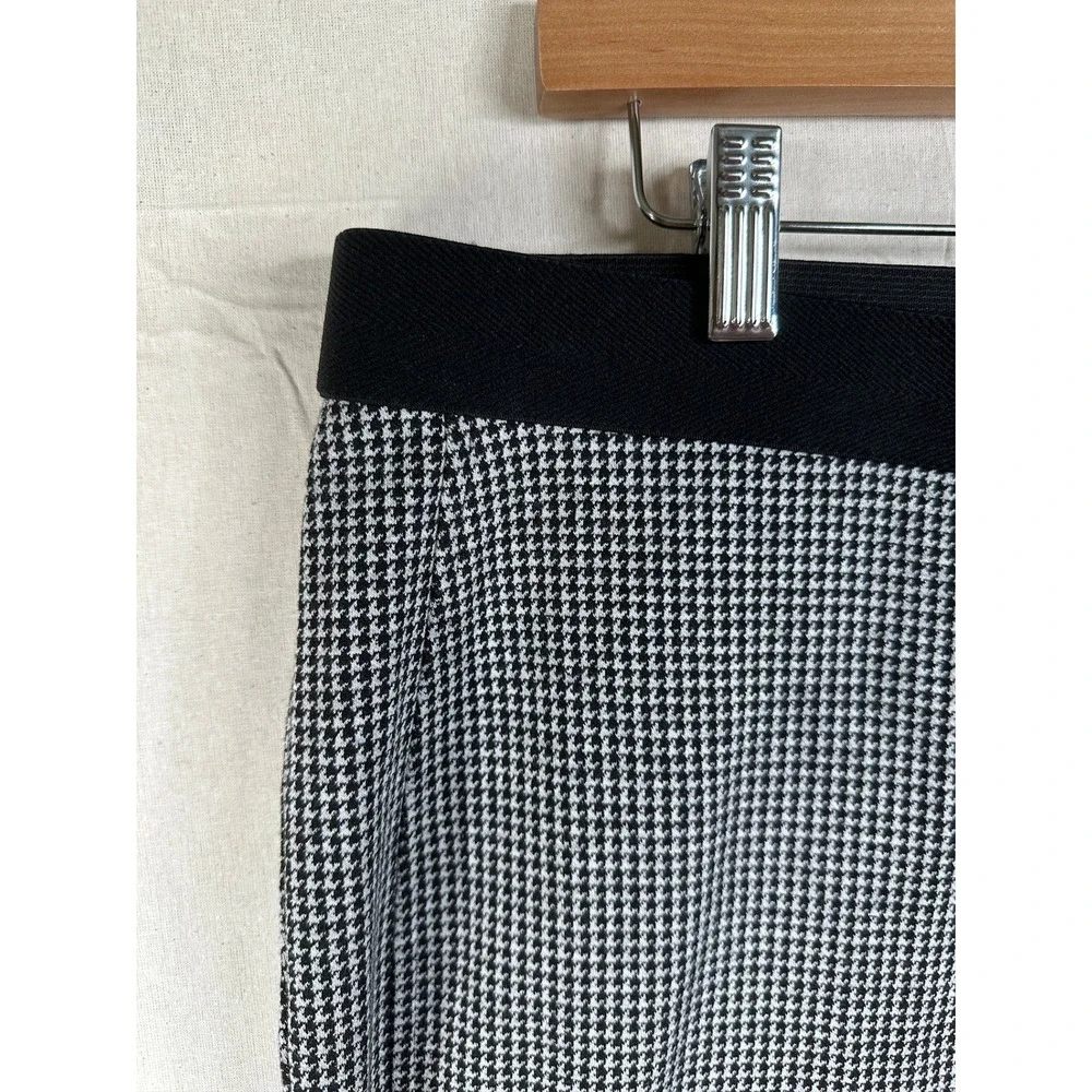 Talbots Women's Black White Houndstooth Soho Ankle Pants size 22W